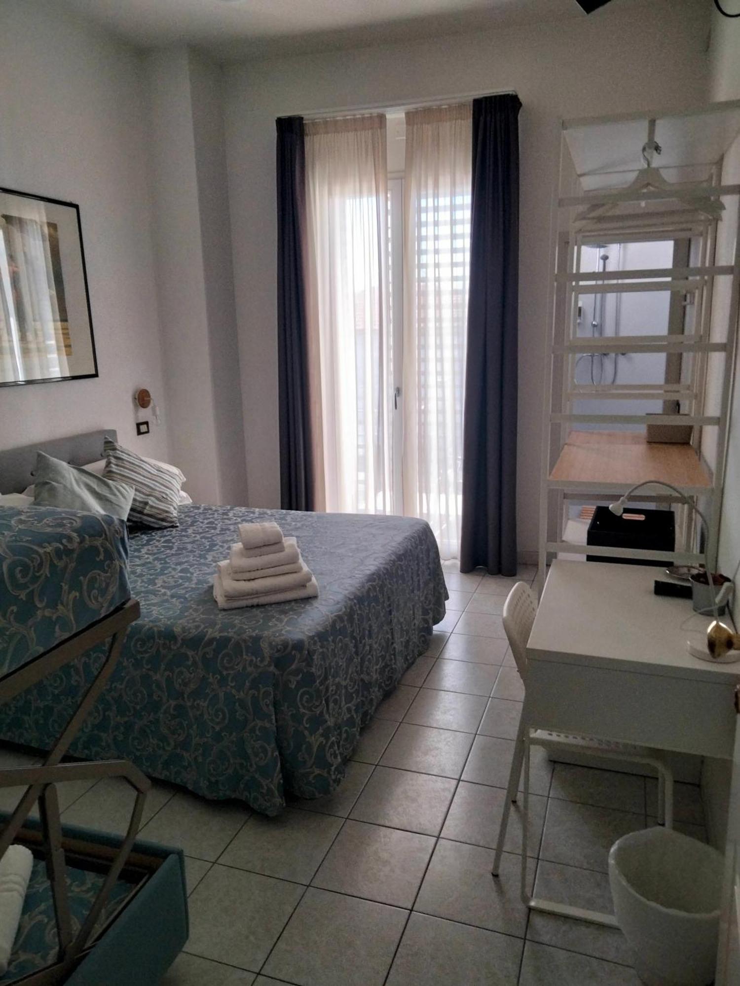 Albergo Aquila Rímini Exterior foto