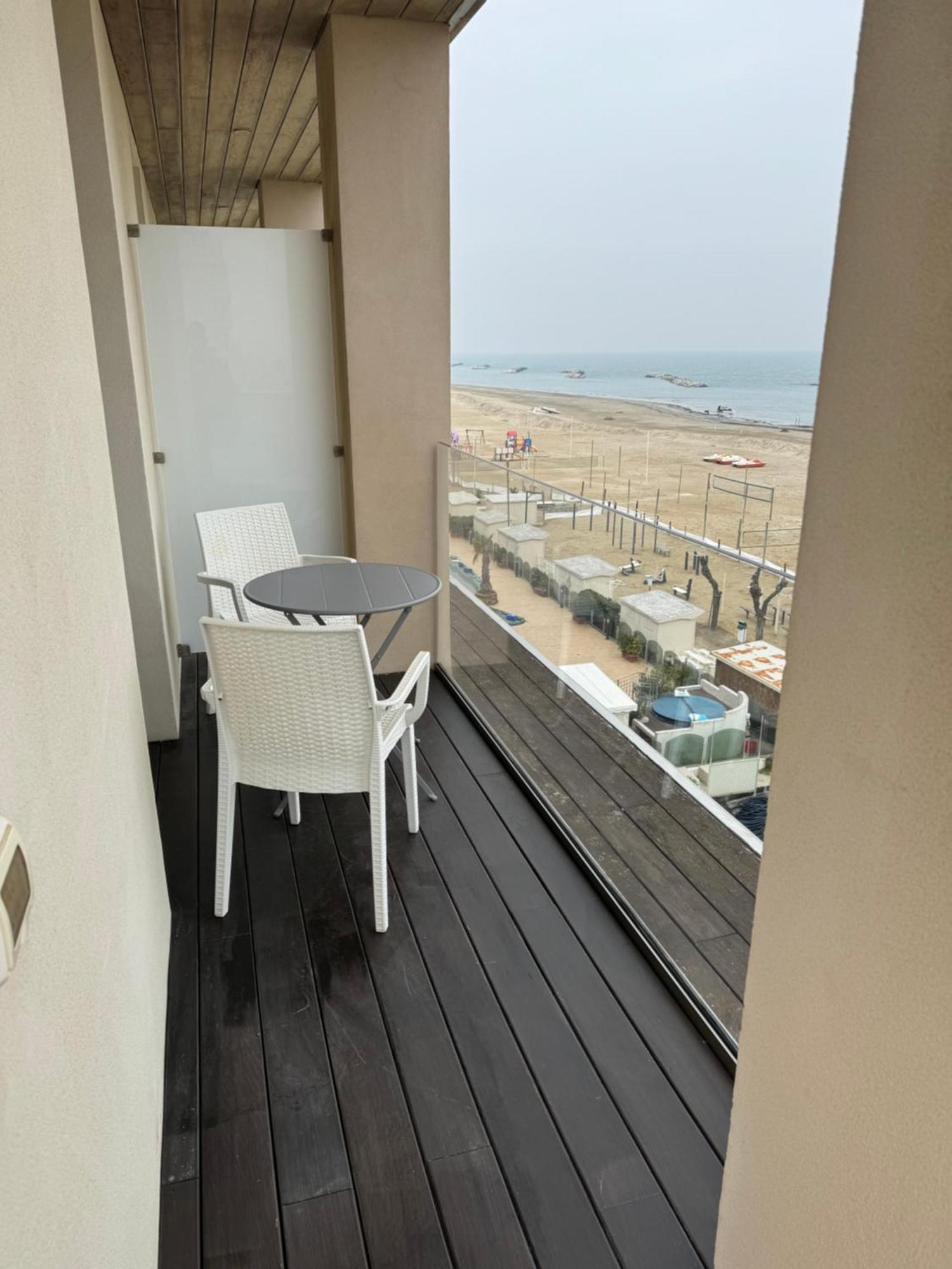 Albergo Aquila Rímini Exterior foto